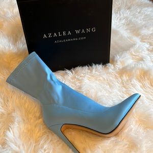 High roller blue AZALEA WANG booties size 8.5 brand new never worn!!